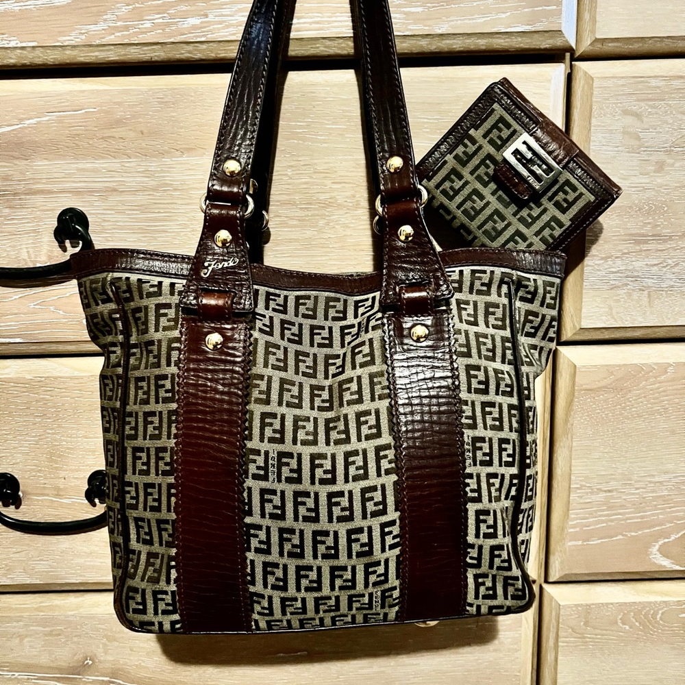 Vintage FENDI Handbag & Matching Wallet